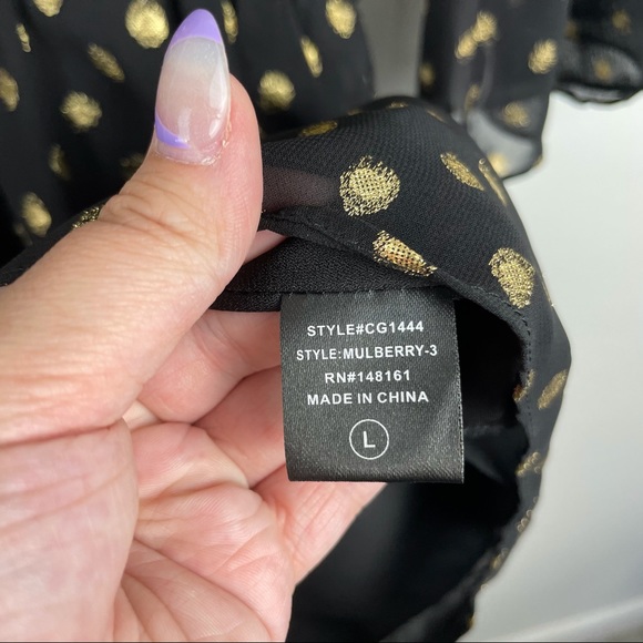 Buddy Love Bell Sleeve Romper - Picture 4 of 7